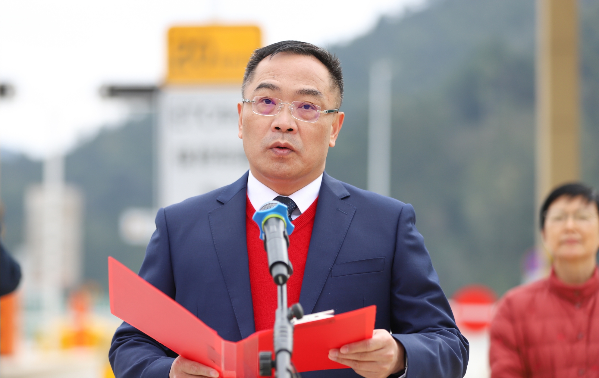 北投集團黨委副書記、副董事長、總經理黃學軍_副本.jpg